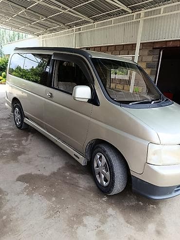 550: Honda Stepwgn: 2002 г., 2 л, Автомат, Бензин, Минивэн — 4
