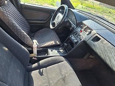 a class: Mercedes-Benz C-Class: 1994 г., 2 л, Автомат, Седан — 3