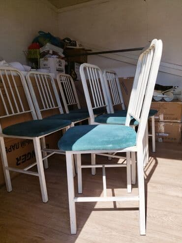 дорогая офисная мебель: Продаю офисные стуля 4шт. Сост. хор.
по 800с — 1