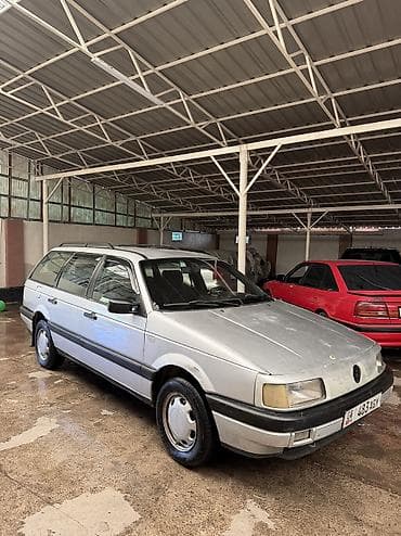 Транспорт: Volkswagen Passat: 1992 г., 2 л, Механика, Газ, Универсал — 1