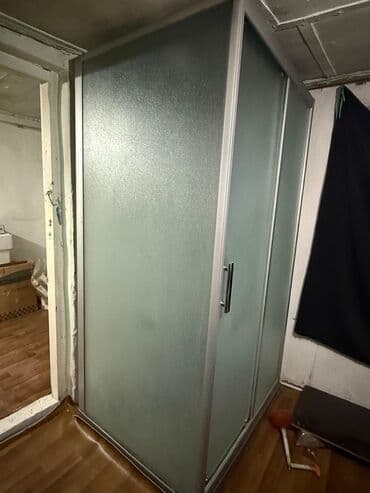 Үйдү ижарага алам: 30 м², 2 бөлмө, Жертөлө, ороо, Забор, тосулган — 4