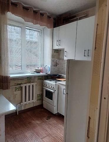 хрущевки: 1 комната, 30 м², Хрущевка, 1 этаж — 5