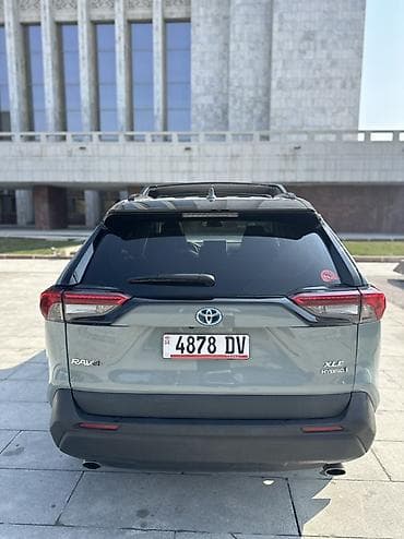 продам рав 4 гибрид: Toyota RAV4: 2021 г., 2.5 л, Автомат, Гибрид, Кроссовер — 8