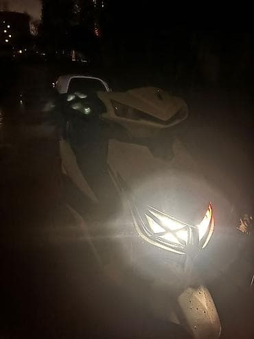 м8 про: Тип скутера M8, 125 куб. см, Бензин — 6