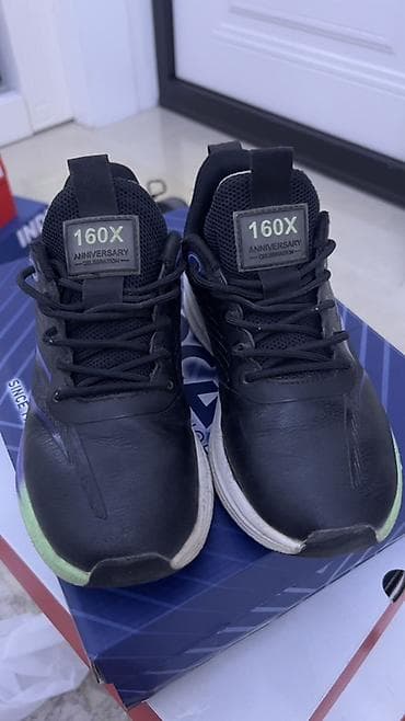 ecco 42: Стильные кроссовки на весну. Состояние отличное, качественные, легкие — 2