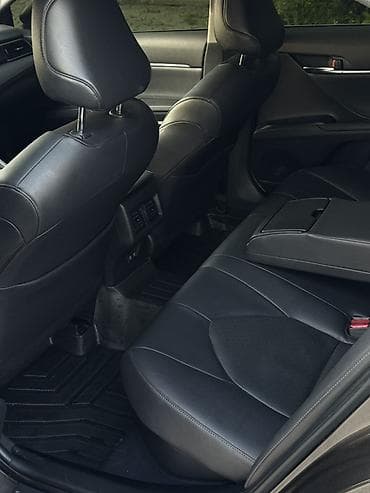 camry 5: Toyota Camry: 2021 г., 2.5 л, Автомат, Гибрид, Седан — 10