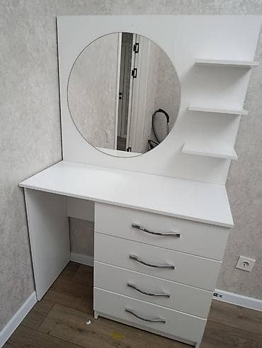 sofa bed: Кровать с матрасом(матрас ортопедический)+трюмо с зеркалом б/у — 2