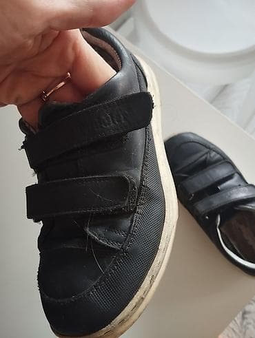 fred perry: Детские кроссовки Pablosky, размер 32. - Цвет: черный. - Верх: кожа с — 2