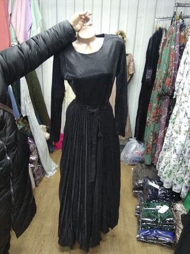 вечерние платья ош: Вечернее платье, Длинная модель, С рукавами, XS, S, M — 1