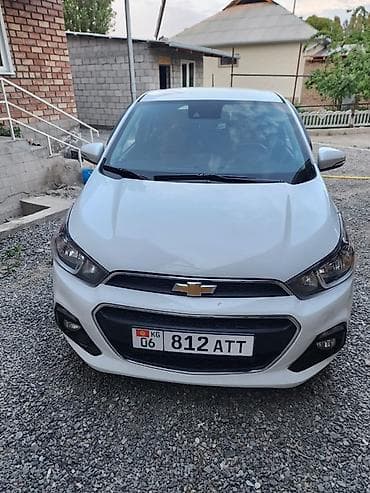 Chevrolet Spark: 2016 г., 1 л, Автомат, Бензин, Хетчбек — 3
