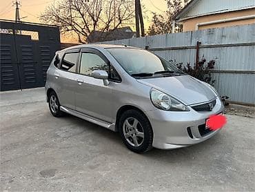 Продажа авто: Honda Jazz: 2004 г., 1.5 л, Бензин, Хэтчбэк — 3