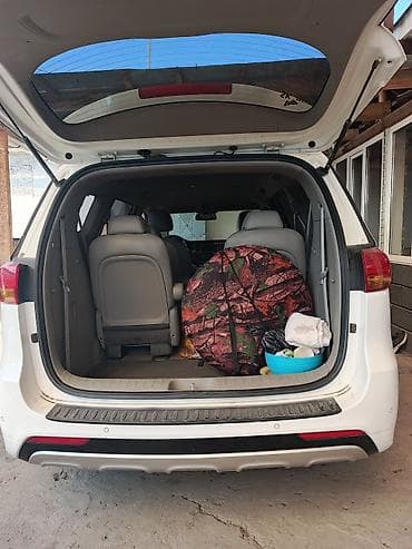 byd e7: Kia Carnival: 2017 г., 2.2 л, Автомат, Дизель, Минивэн — 10