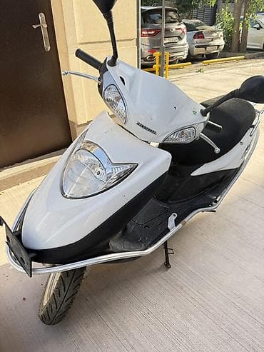 дио 34: Скутер Honda Dio (белый) - Марка/модель: Honda Dio - Тип: бензиновый — 2