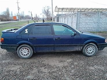 Продажа авто: Volkswagen Passat: 1991 г., 1.8 л, Механика, Бензин, Седан — 2