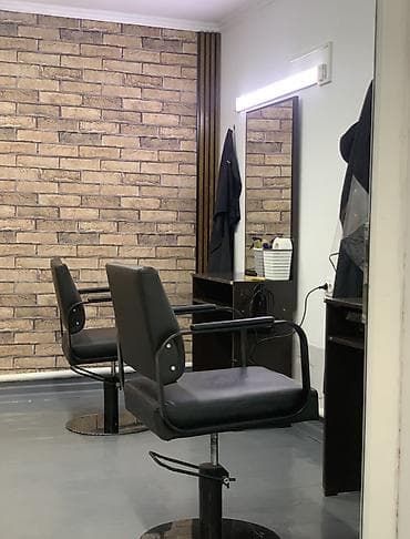 работника: Требуется мужской мастер С опытом менее 1 год Пишите на вотсап номер — 1