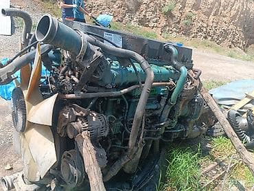 Детали двигателя и моторы в сборе: Двигатель Volvo D13A440 + КПП (в сборе) - Модель двигателя: Volvo — 5
