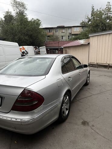 дополнительные приборы: Mercedes-Benz E-Class: 2003 г., 3.2 л, Автомат, Дизель, Седан — 3