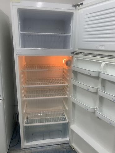 бишкек мониторы: Муздаткыч Beko, Колдонулган, Эки камералуу, De frost (тамчы), 70 * 180 * 65 — 2
