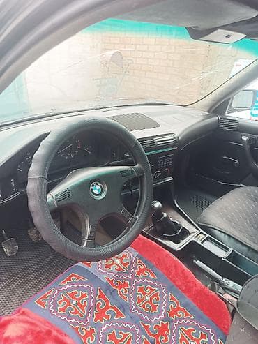 Унаа сатуу: BMW 5 series: 1989 г., 2 л, Кол менен иштөөчү, Бензин, Седан — 5