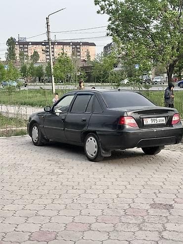 нек: Daewoo Nexia: 2010 г., Седан — 2
