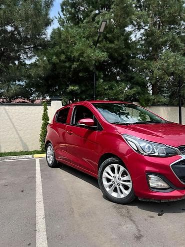 Chevrolet Spark: 2020 г., 1 л, Вариатор, Бензин, Хэтчбэк