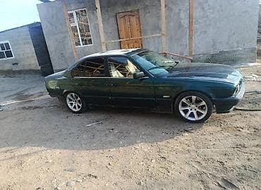 транспорт каракол: BMW 5 series: 1991 г., 2 л, Механика, Бензин, Седан — 10