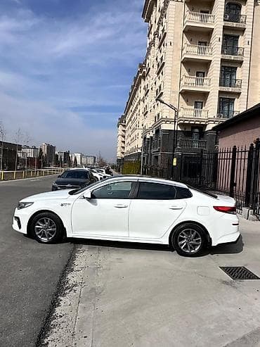 kia 2020: Kia K5: 2020 г., 2 л, Автомат, Седан — 8