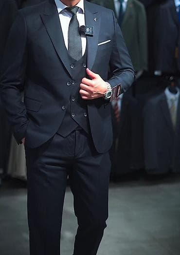 куплю бу одежды: Мужской классический костюм-тройка, темно-синий (почти черный), тонкая — 1