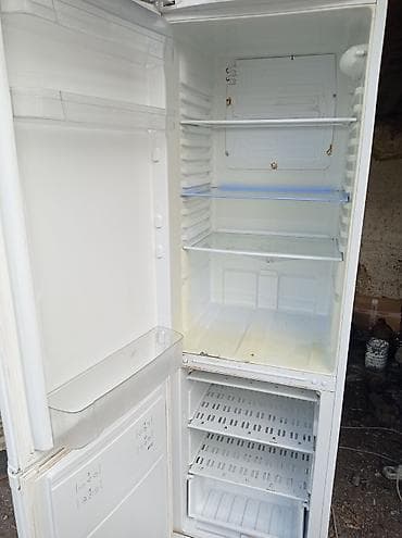 Холодильник Indesit, Б/у, Двухкамерный, De frost (капельный), 60 * 200 * 60 — 2