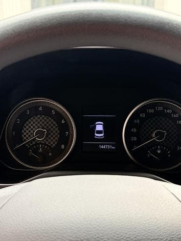 обогрев авто: Hyundai Avante: 2019 г., 1.6 л, Автомат, Бензин, Седан — 5