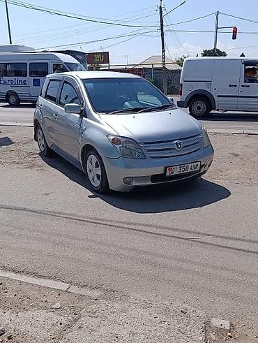 Унаа: Toyota Ist: 2003 г. — 1