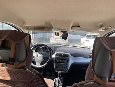 кара погрушик: Fiat Punto: 2008 г., 1.4 л, Ручные, Бензин, Хэтчбэк — 7