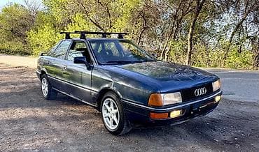 Audi 80: 1991 г., 1.8 л, Механика, Бензин, Седан