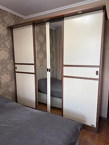 шкаф комот: Шкаф купе, Б/у, С зеркалом, Дерево — 1