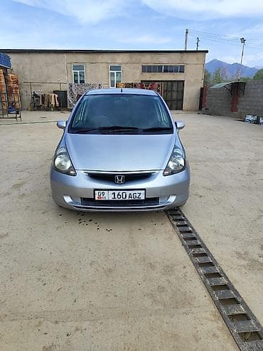Honda Fit: 2002 г., 1.3 л, Автомат, Бензин, Хетчбек — 9