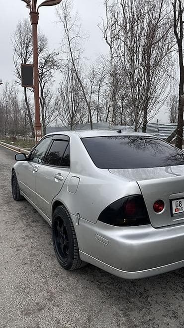 diska r13: Срочно ‼️ Срочно ‼️ 390 тыс сомов Продаётся седан серебристого цвета — 4