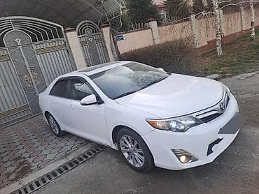 Toyota Camry: 2014 г., 2.5 л, Автомат, Бензин, Седан at lalafo.kg Toyota Camry: 2014 г., 2.5 л, Автомат, Бензин, Седан
