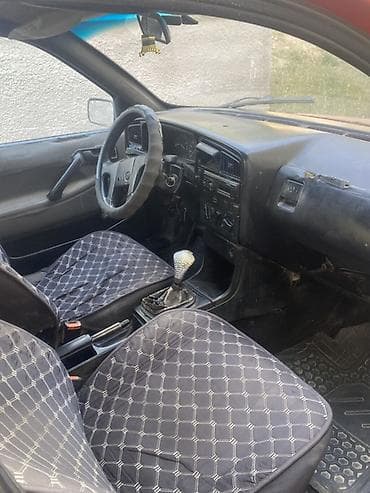 passat variant: Volkswagen Passat: 1989 г., Механика, Бензин, Седан — 6