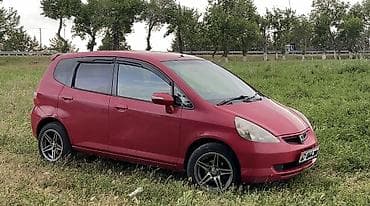 Колеса в сборе 175 / 65 / R 15, Зима, Б/у, Комплект, Литые, отверстий - 4
