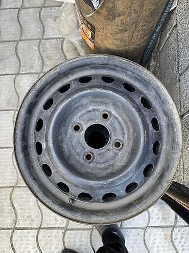 Железные Диски R 15 Комплект, отверстий - 4