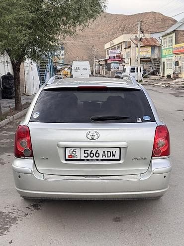Toyota Avensis: 2006 г., 2 л, Автомат, Бензин, Универсал — 6