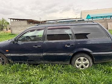 Volkswagen Passat Variant: 1994 г., Ручные, Бензин, Универсал — 4