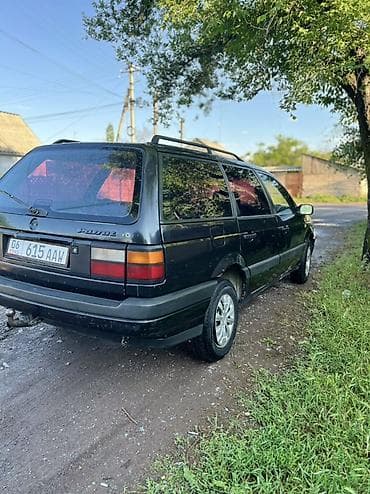 Volkswagen: Volkswagen Passat Variant: 1990 г., 1.8 л, Механика, Бензин, Универсал — 4