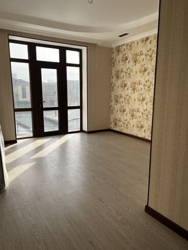 продаю дом район кызыл аскер: 500 м², 7 комнат, Утепленный, Бронированные двери, Евроремонт — 3