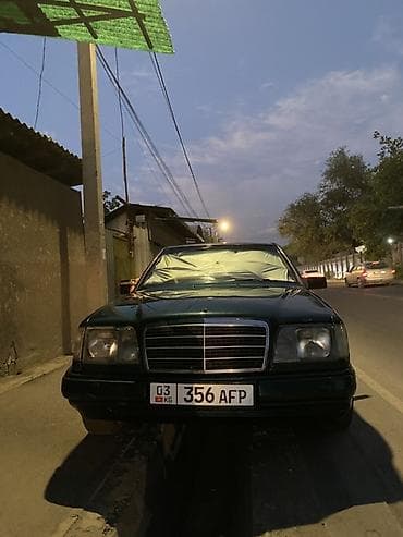 Mercedes-Benz W124: 1995 г., 2.2 л, Механика, Бензин, Седан — 1