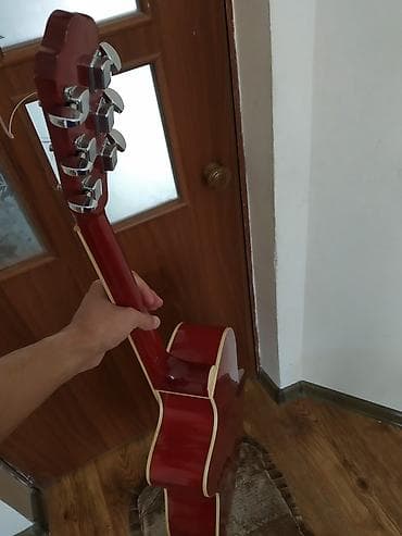 tech deck: Продается гитара, сост хорошая б/у звучание: прекрасное,долгое — 2