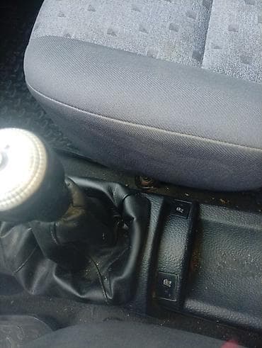 subaru outback 2024: Hyundai Getz: 2005 г., 1.4 л, Механика, Бензин, Хэтчбэк — 6