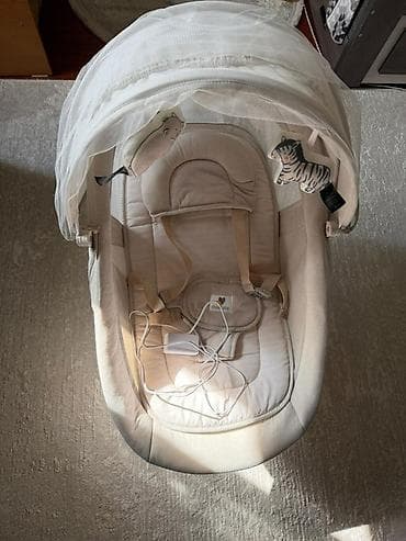 ✨ Почти новый электронный шезлонг-качалка Mastela Продаю современный