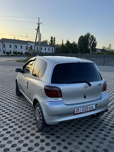 1000 к: Toyota Yaris: 1999 г., 1 л, Ручные, Бензин, Хэтчбэк — 5