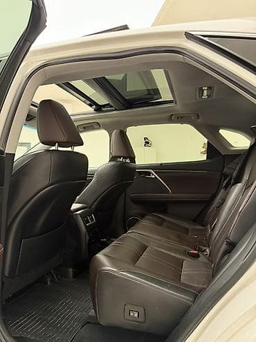 lexsus is: Lexus RX: 2017 г., 3.5 л, Автомат, Бензин, Кроссовер — 5